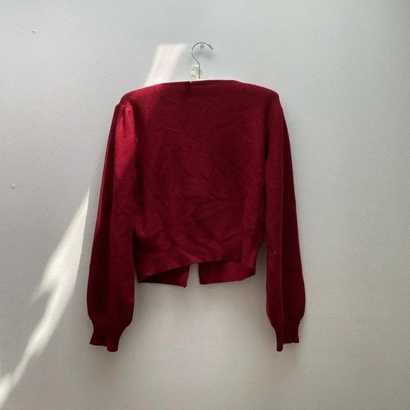 Lili Sidonio - Molly Bracken Oxblood Balloon Sleeve Cropped Cardigan - Picture 3 of 8